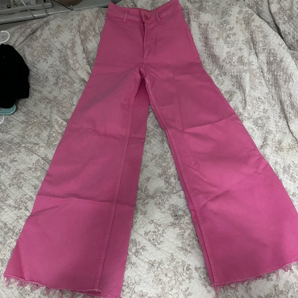 Zara Hot Pink High-Rise Wide-Leg Jeans - Picture 2 of 5